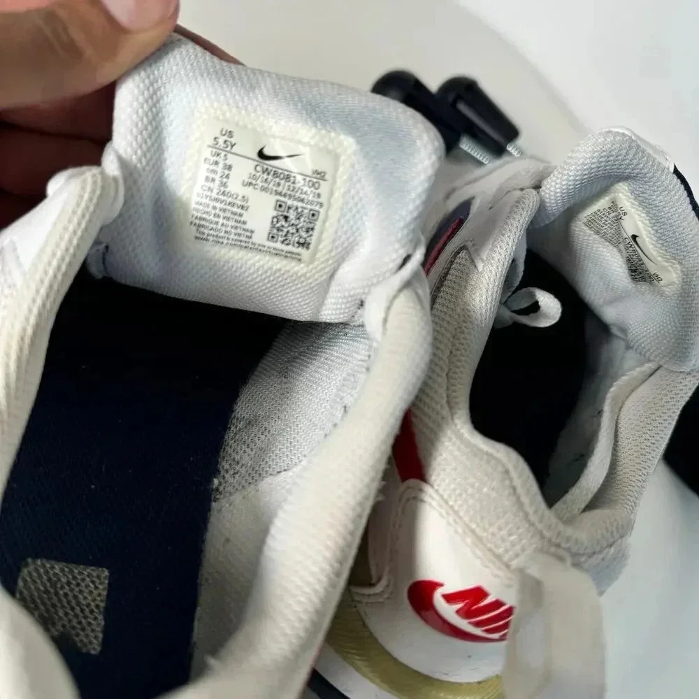 Nike‎ Air Zoom Pegasus 92 USA Olympic Sneakers white, red, gold, navy sz 5.5y